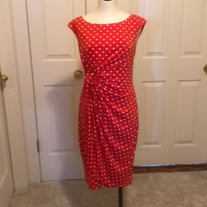 3/$25🛍Orange and white polka dot dress